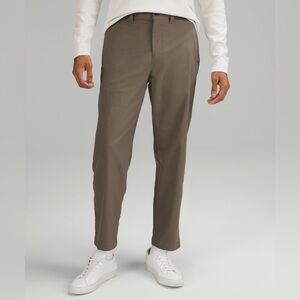 Lululemon Relaxed-Tapered Smooth Twill Trouser (Cropped) - Nomad